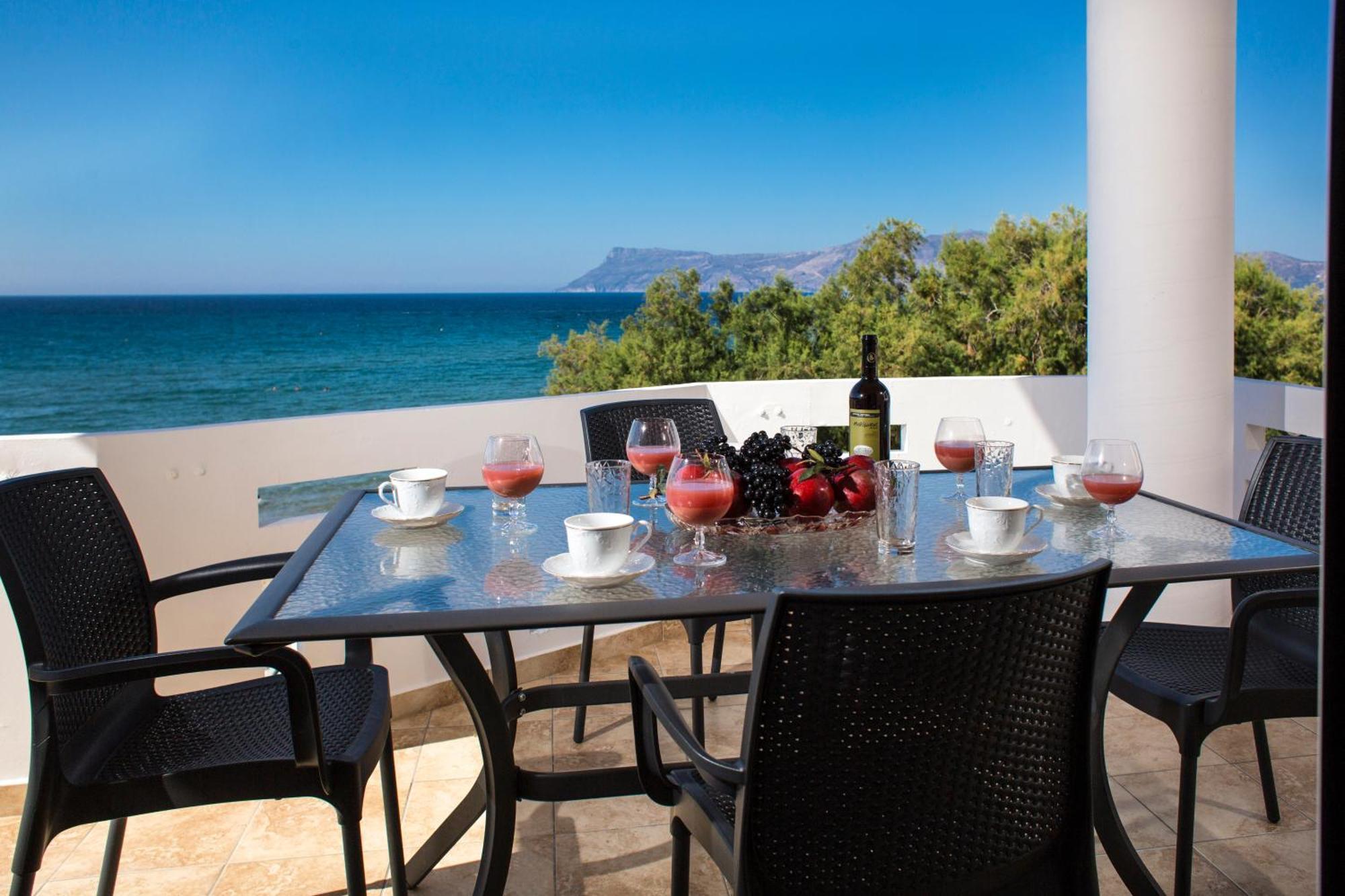 Mavros Molos Seaside Apartment Kíssamos Zewnętrze zdjęcie